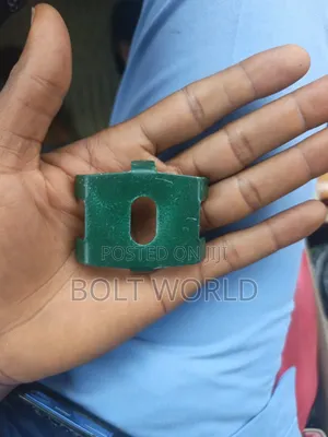 Wire Mesh Clips