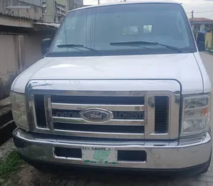 Ford E350 2010 White