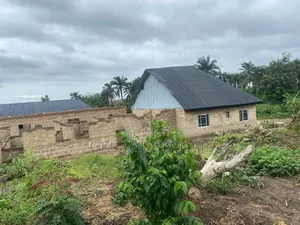 4 Plots of Land