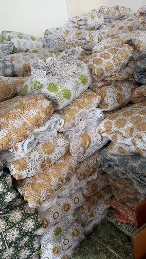 Fashion → Clothing Materials → Lace