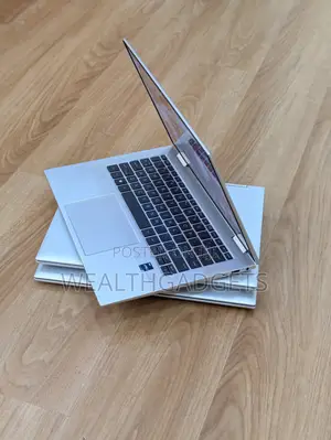 Laptop HP EliteBook 1040 16GB Intel SSD 512GB