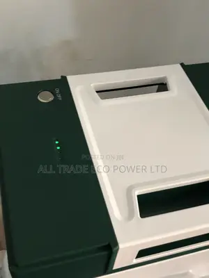 Cola 2000/1000 Solar Generator