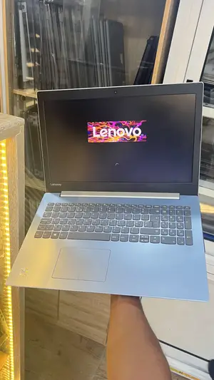 Laptop Lenovo IdeaPad 320 4GB Intel Core i5 HDD 320GB