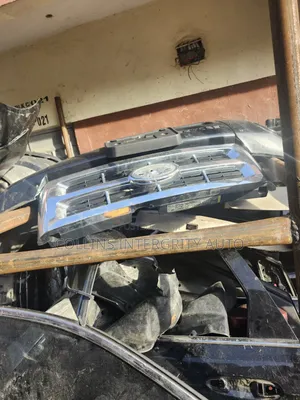 Front Bumper Ford Escape 2010