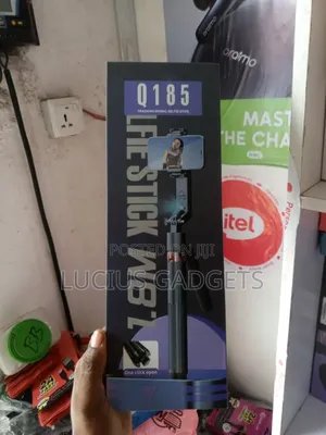 Q185 Face Tracking Tripod