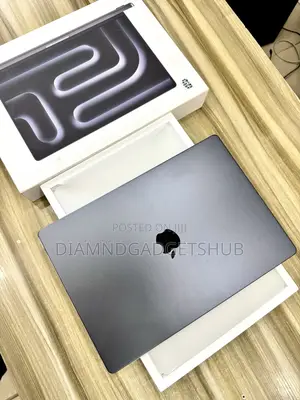 Laptop Apple MacBook Pro 2024 M4 Pro 24GB Apple M4 Pro HDD+SSD 512GB