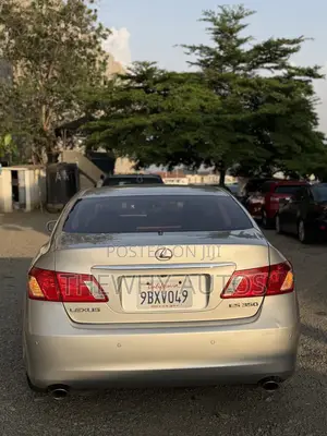 Lexus ES 350 2010 Silver