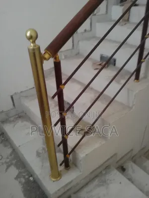 Aluminum Handrail With Gold Accessories