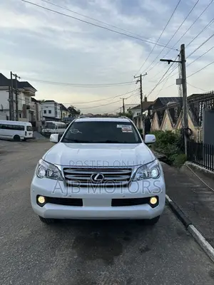 Lexus GX 460 Base 2013 White