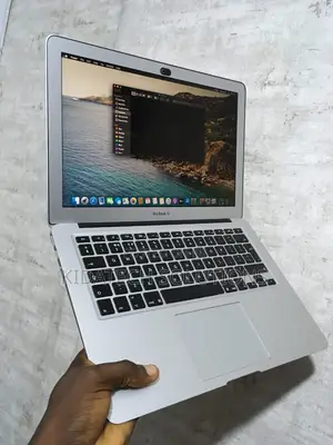 Laptop Apple MacBook Air 2015 8GB Intel Core i5 SSD 128GB