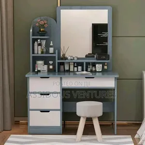 Neatly Crafted High Quality Dressing Tables
