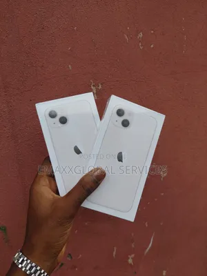 New Apple iPhone 13 128 GB White