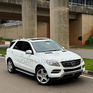 Mercedes-Benz M Class ML350 4MATIC 4dr SUV AWD (3.5L 6cyl 7A) 2014