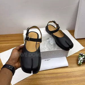 Maison Margiela Tabi Leather Sandals