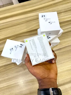 New Apple Airpods Pro 3