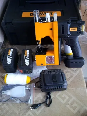 Dewalt 88 Volt Bag Closer Machine
