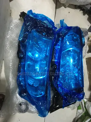 Head Light Toyota Prado 2018