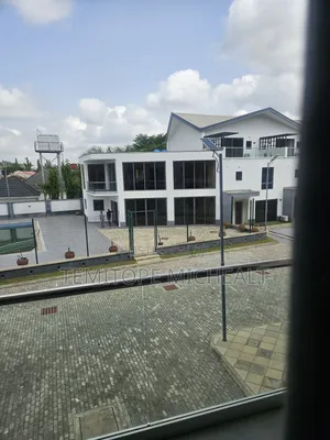 Furnished 3bdrm Duplex in Main, Asokoro for rent