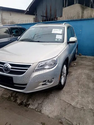 Volkswagen Tiguan S 2011 Silver