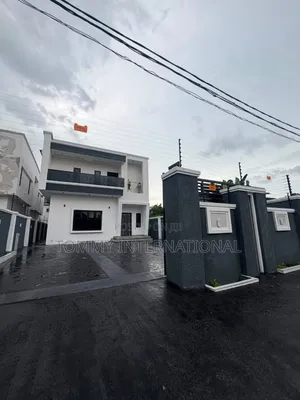 4bdrm Duplex in Akwaka Estate, Port-Harcourt for sale