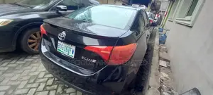 Toyota Corolla 2016 Black