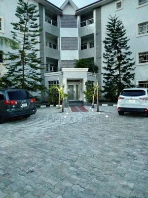 20bdrm Block of Flats in Lekki Phase One for sale