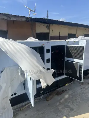 New Perkins 350kva Diesel Soundproof Generator [3 Years Warranty]