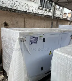 Perkins England Sp-200kva Soundproof Diesel Generator {Industrial}