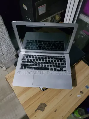 Laptop Apple MacBook Air 2017 8GB Intel Core i7 SSD 128GB