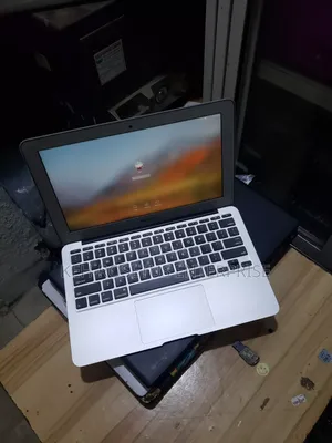 Laptop Apple MacBook Air 2013 4GB Intel Core i5 SSD 128GB