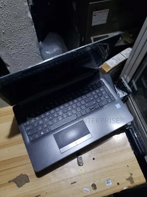 Laptop HP 15 8GB Intel Core i3 HDD 1T