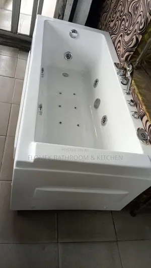 Luxury Jacuzzi Bathtub With Massage Jets.