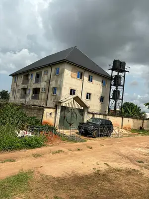 3bdrm House in Ikeduru for sale