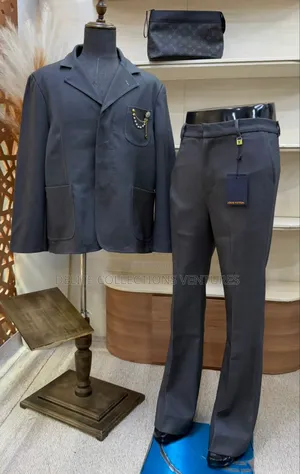 *Original Louis Vuitton Suit Available in Store M —— XXL