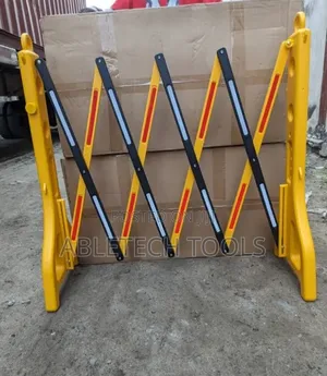 Safety Expandable Road Barrier High Quality