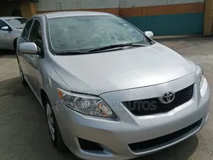 Toyota Corolla 2009 Silver