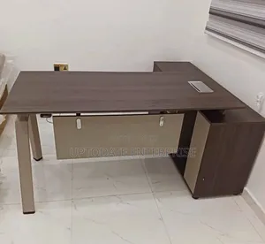 Boss Office Desk With Drawers
