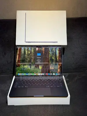 Laptop Apple MacBook Air 2025 M4 16GB Apple M4 SSD 256GB