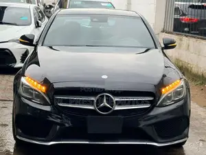 Mercedes-Benz C400 4Matic AWD Sedan (3.0L V6 7A) 2015 Black