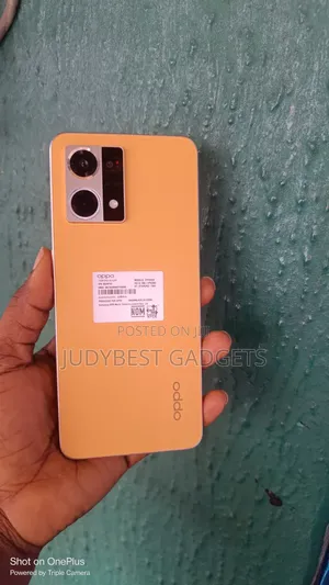 Oppo Reno7 128 GB Orange