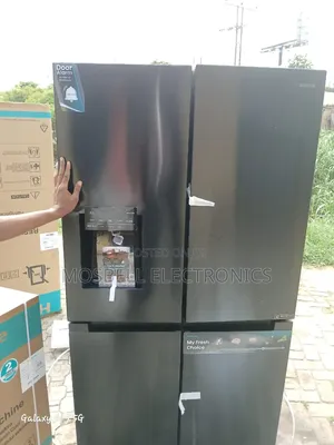 Hisense Ref 68wcb
522l,No Frost , 4doors,Black Color ,R600