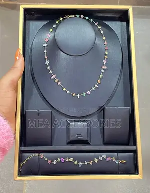 Female Bracelets Necklaces Set