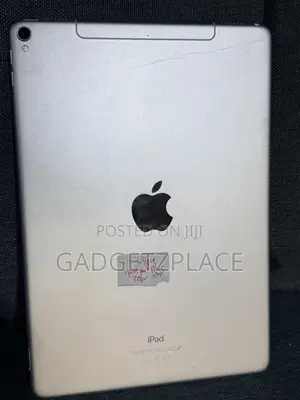 Apple iPad Pro 10.5 (2017) 64 GB Gray