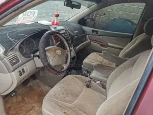 Toyota Sienna CE 2005 Red