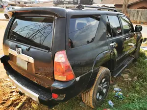 Toyota 4-Runner 2002 Black
