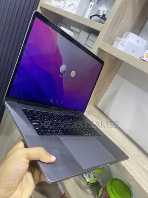 Laptop Apple MacBook 2016 16GB Intel Core i7 SSD 512GB