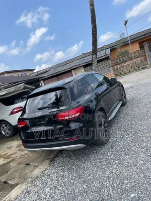 Mercedes-Benz GLC-Class 2017 Black