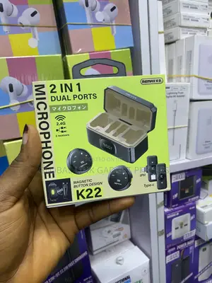 2 in 1 Wireless Microphone