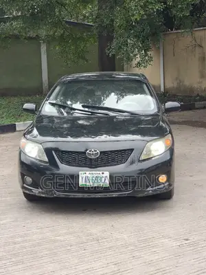 Toyota Corolla 2010 Black