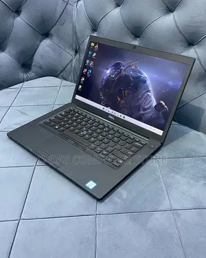 Laptop Dell Latitude 7490 8GB Intel Core i7 SSD 256GB